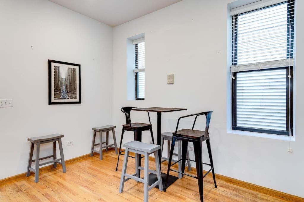 Central Chicago Suite2 Access To Patio Dış mekan fotoğraf